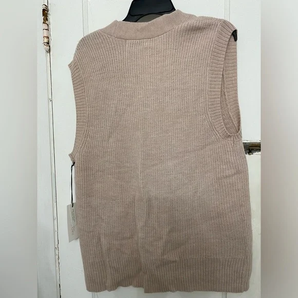 NWT Rachel Zoe Women's Tan Extra Fine Merino Wool Sweater Vest - Size M - Picture 14 of 16